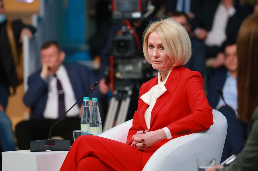Вице-премьер Виктория Абрамченко на пленарной сессии «Чистой страны» обозначила главные темы экологической повестки России