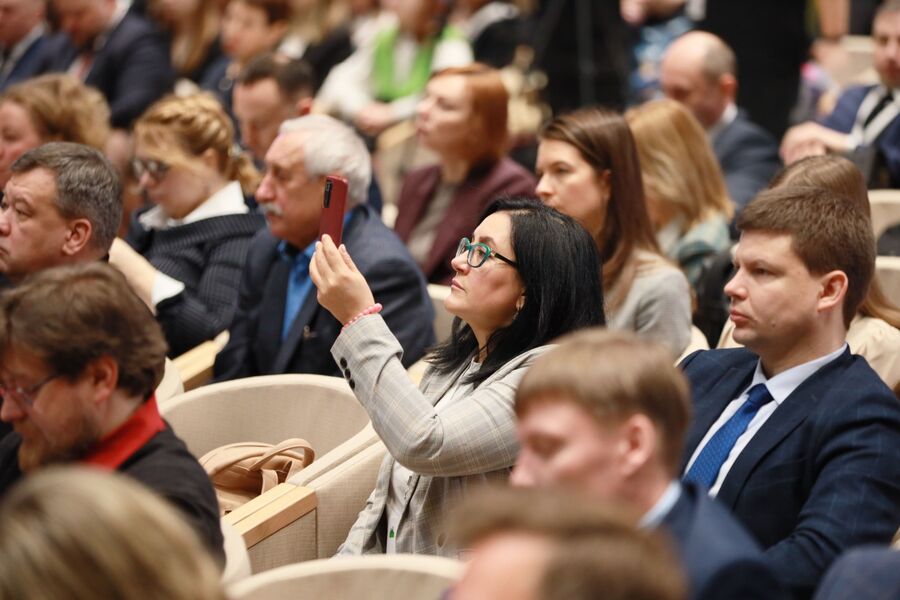 «Взгляд в будущее» вселяет надежду: в Москве завершился IV Международный форум-выставка «Чистая страна»